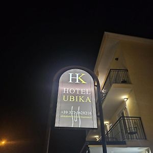 Ubika Hotel